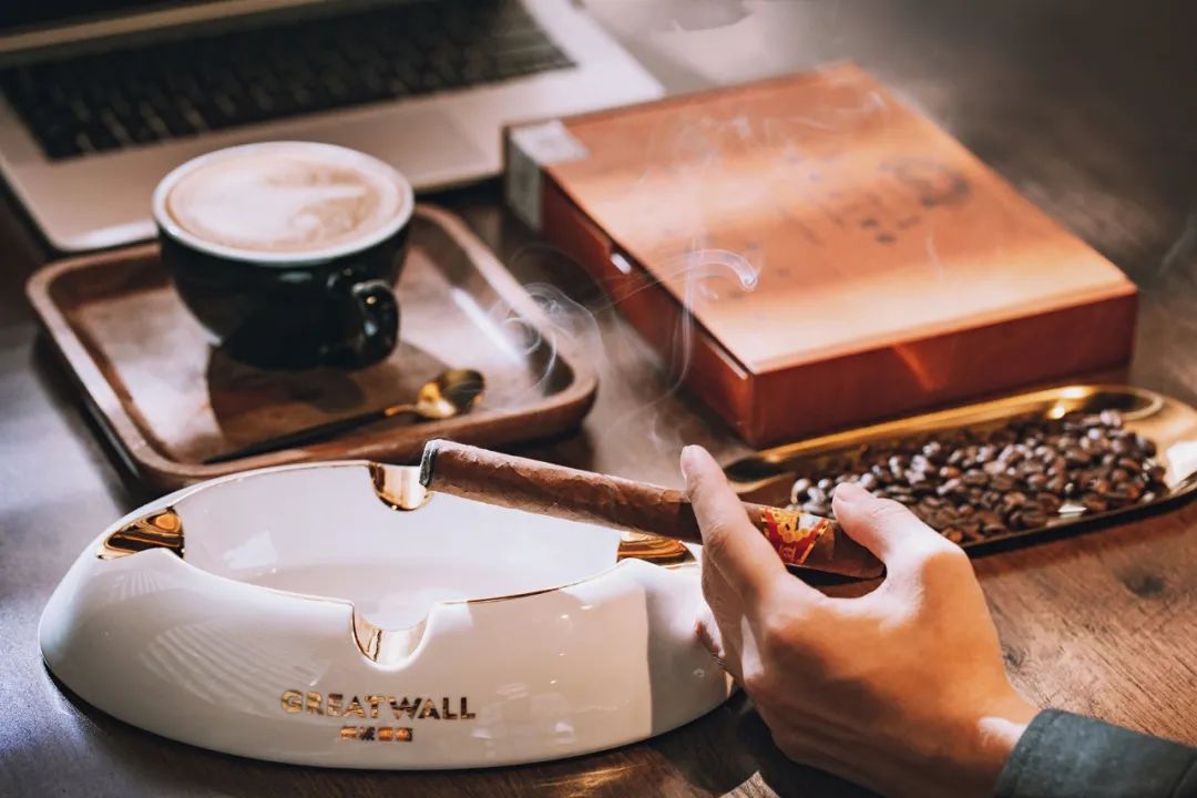 1695288128262009.jpg 640.jpg